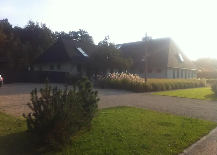 Haus Dohrmann - Stilvoll Wohnen Im Gruenen Mit Direktem Strandzugang